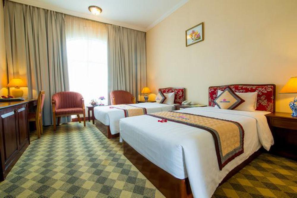 Saigon Kimlien Resort Cualo Cửa Lò Extérieur photo